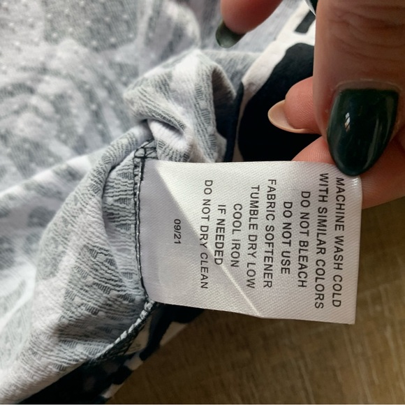 IBKUL Women’s BIANCA Long Sleeve Mock Neck Golf Dress sz L textured UPF 50 Black - Picture 7 of 12